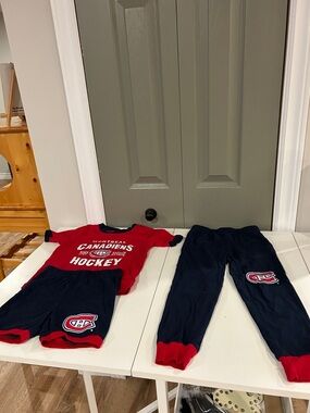 NHL Red and Navy Crewneck Tee with Official Shield